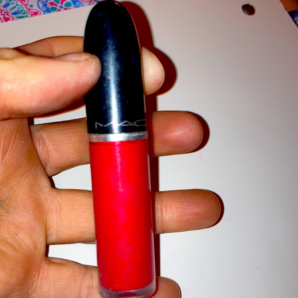 Mac lip tint - color red jace